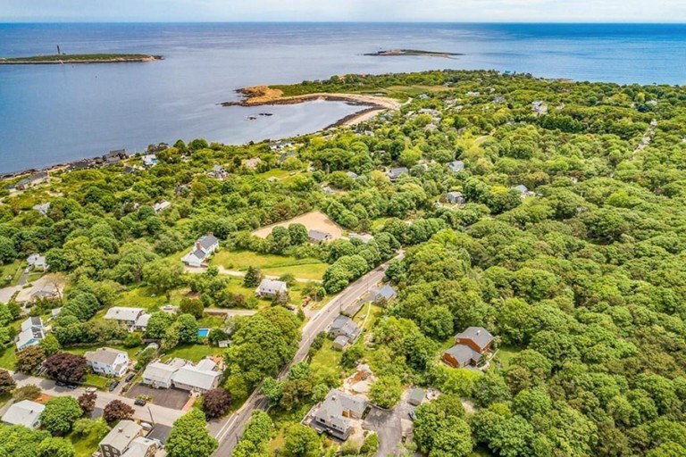 On the Market: A Rockport Ranch by the Ocean