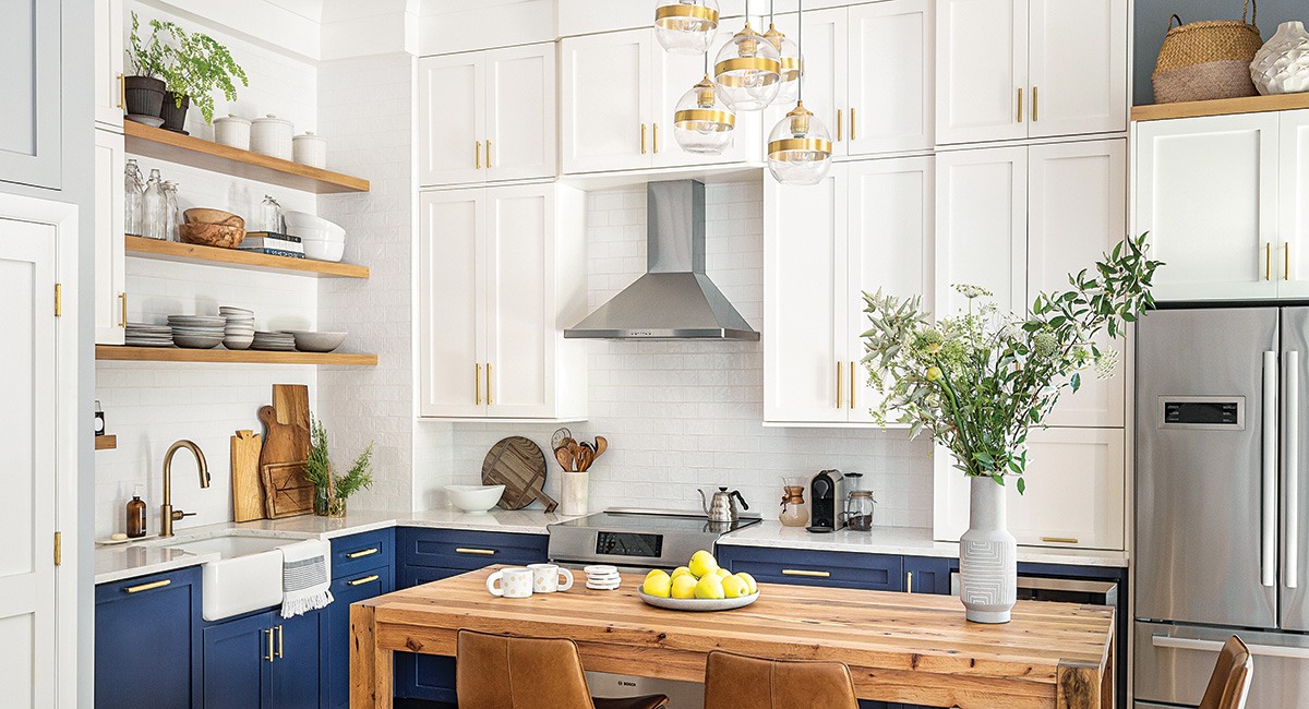 A Space-Saving, Navy Kitchen in Boston's South End