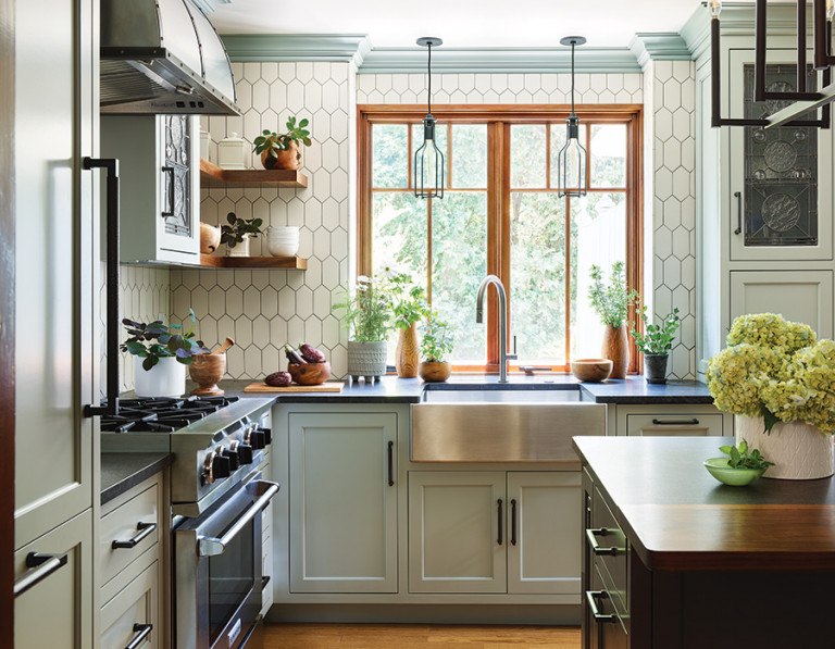 A Moody, Azure Kitchen in Brighton Designed by Karen Swanson