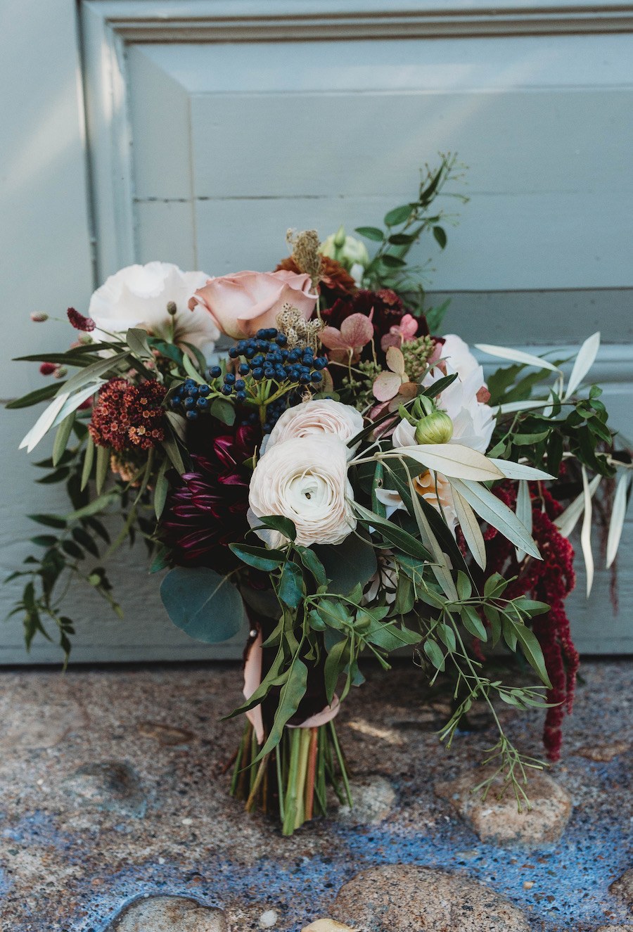 Flowers fit for Autumn and Winter Weddings