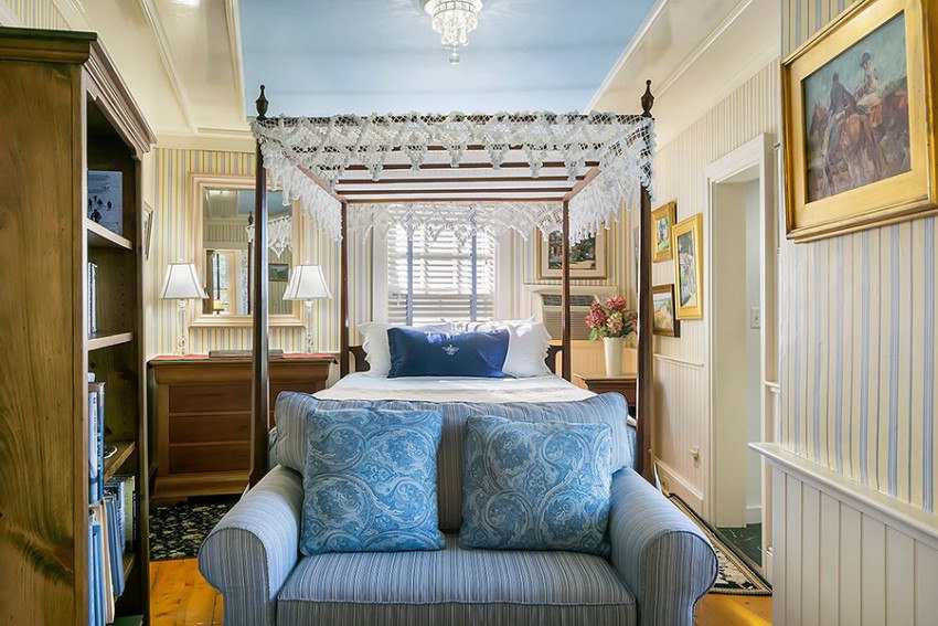 On The Market: A Historic Bed And Breakfast In Nantucket