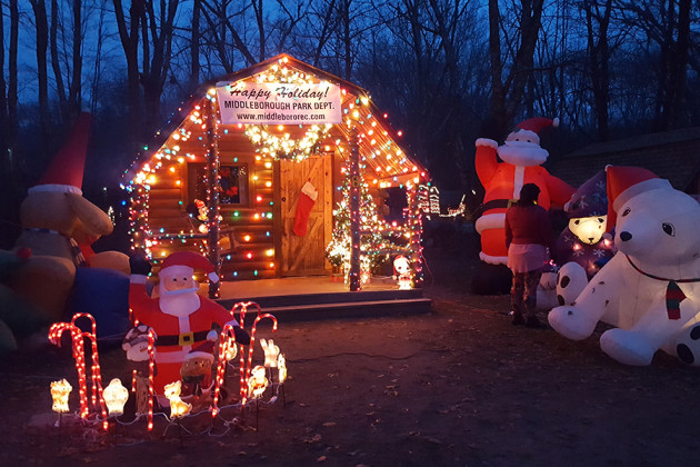 The Best Holiday Light Displays in Boston and Beyond