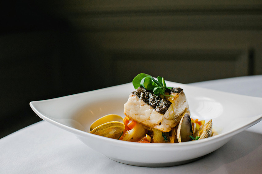 10 Boston Restaurants Open on Christmas Eve 2019 with Reservations