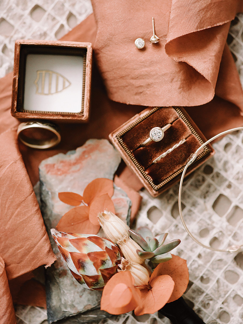 11 Wedding Accessory Shots to Inspire Your Day-Of Photos