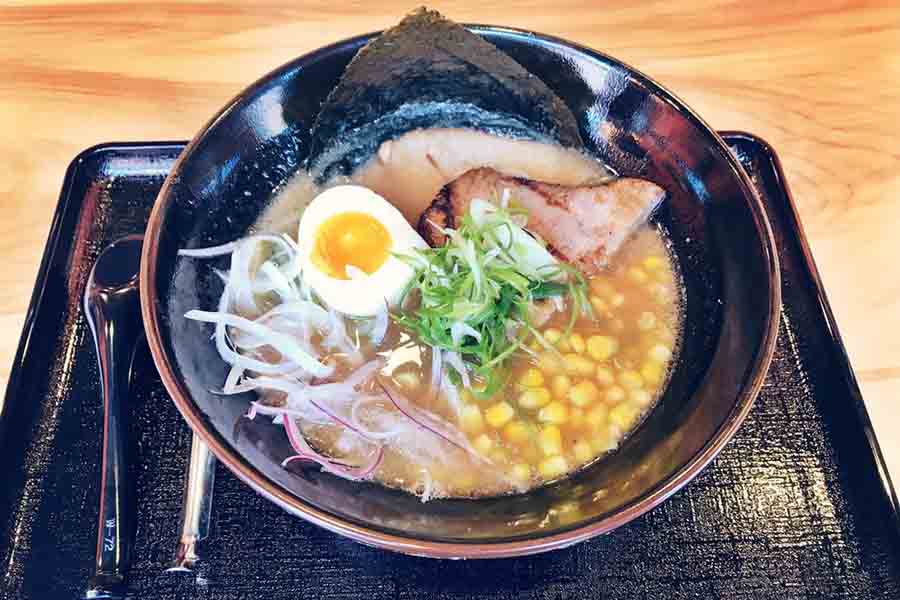 ramen places near me with outdoor seating