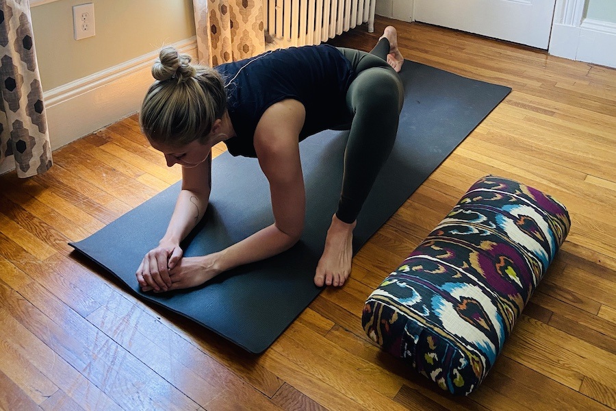 10 Bed Yoga Poses That Relieve Pain and Soothe You to Sleep