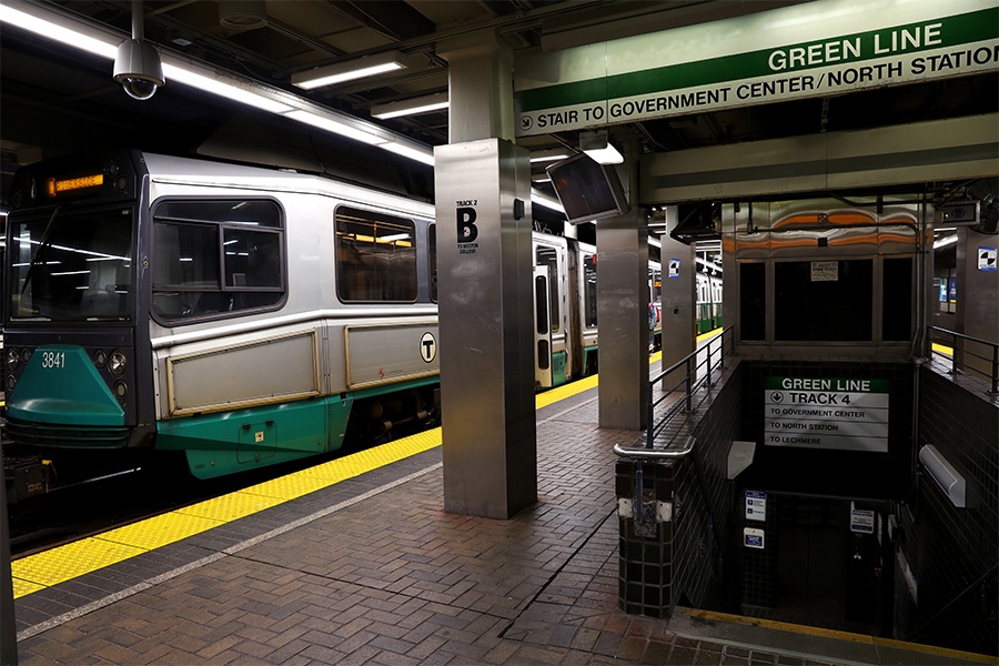 green line park street station