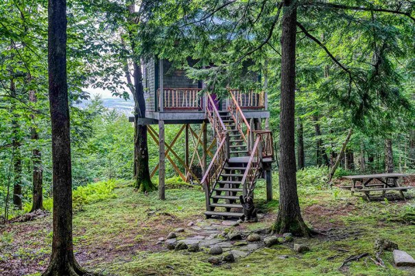 On the Market: A 54-Acre Vermont Estate with an Idyllic Treehouse