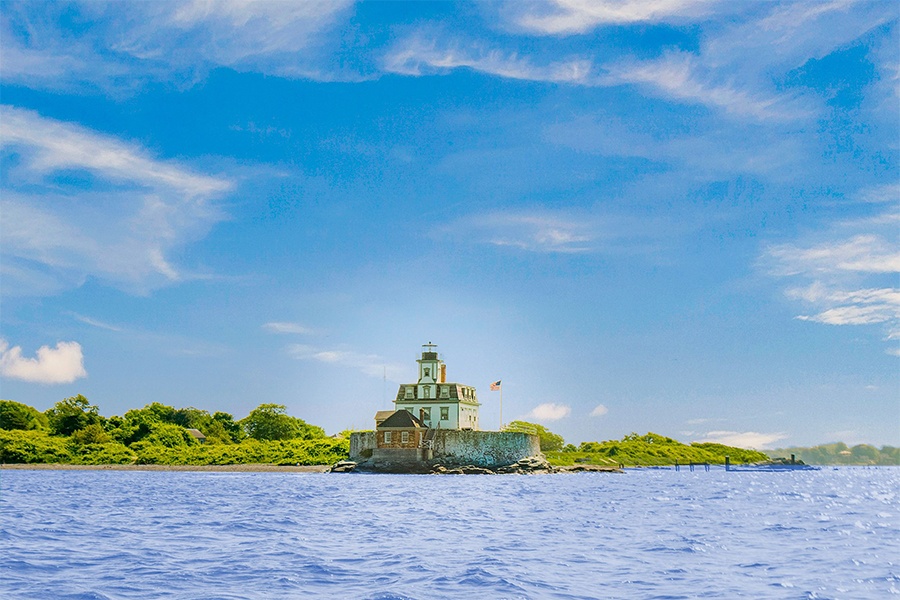 rose island lighthouse