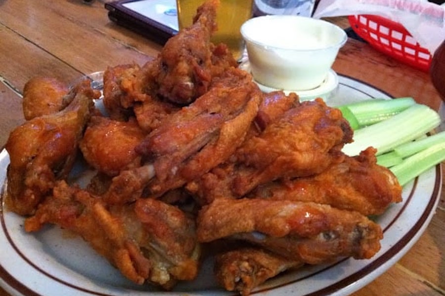 Where To Find The Best Buffalo Wings Around Boston Right Now