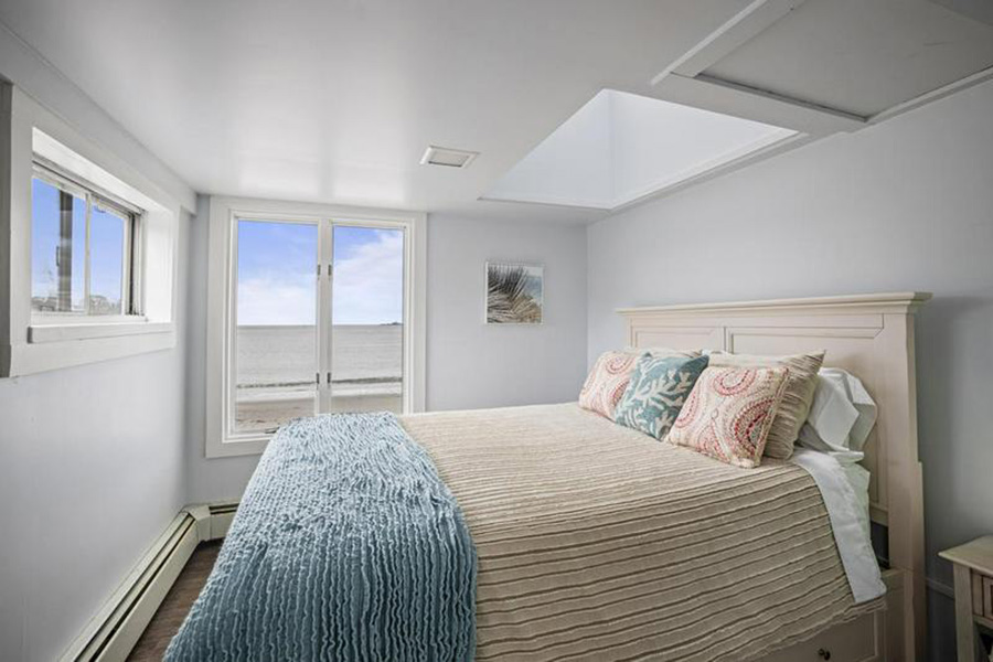 maine beach house 10