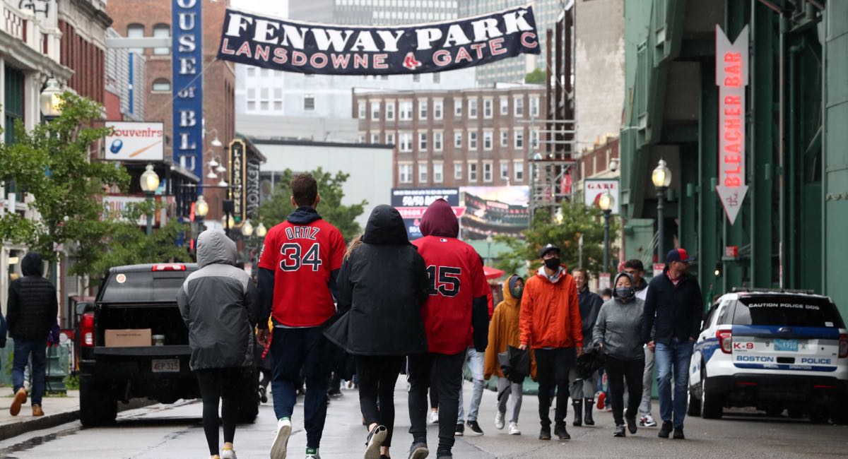 An Insider’s Guide to Parking near Fenway Park on Game Days