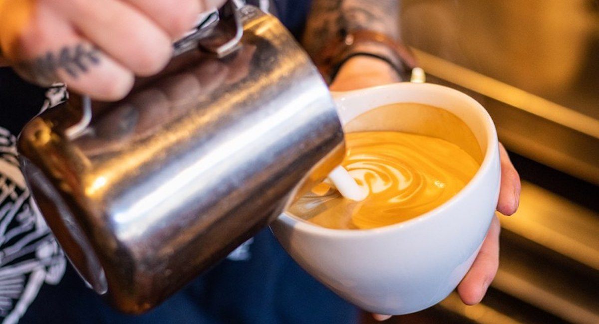 https://cdn10.bostonmagazine.com/wp-content/uploads/sites/2/2021/10/Diesel-Cafe-latte.jpeg