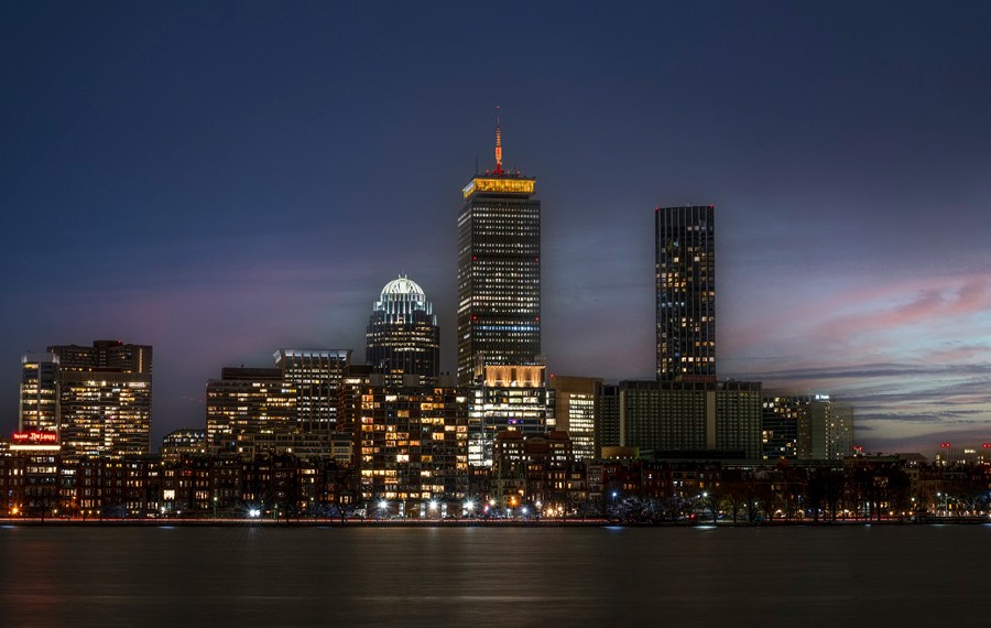 Vineyard Vines Boston - The Shops at Prudential Center - Our store is  decorated and ready for all your holiday shopping! Black Friday Early  Access is back! Get all your holiday shopping