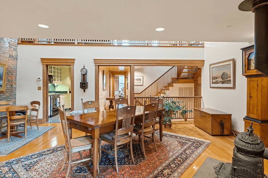 north end penthouse dining room