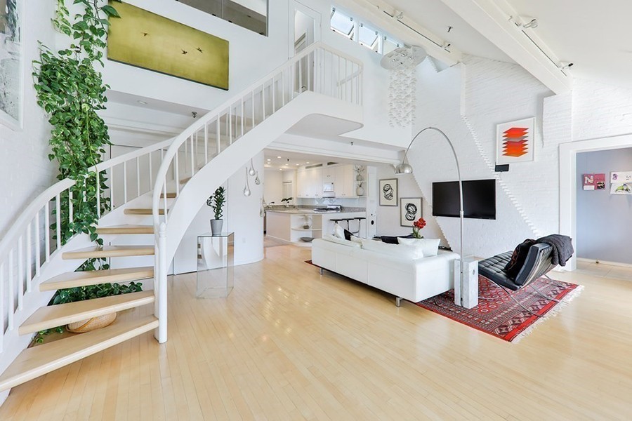 On the Market: A Rare Penthouse Unit on the Waterfront