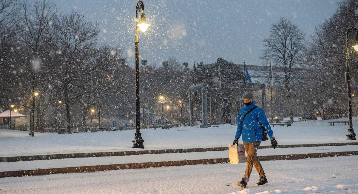 Why does snow sometimes appear blue? - CBS Boston
