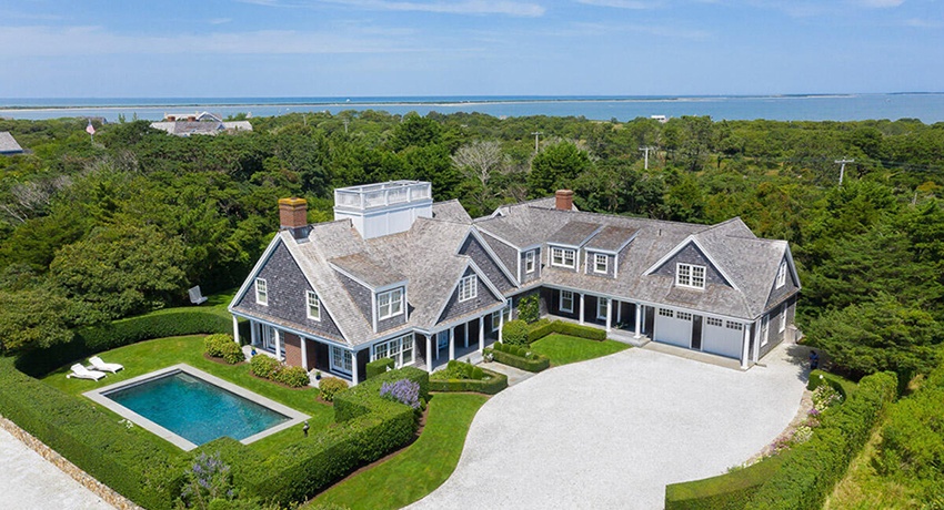 On the Market: A Nantucket Beach House with 360-Degree Island Views