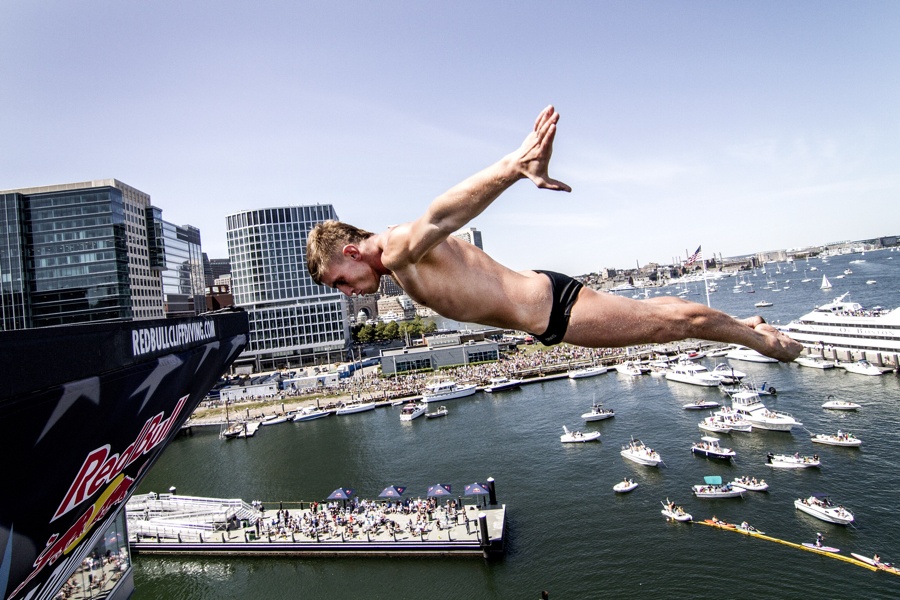 Cliff Divers Will Once Again Leap off the of the ICA This