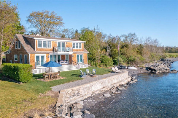 Six Waterfront New England Homes You’ll Want as Your Own Vacation Getaway