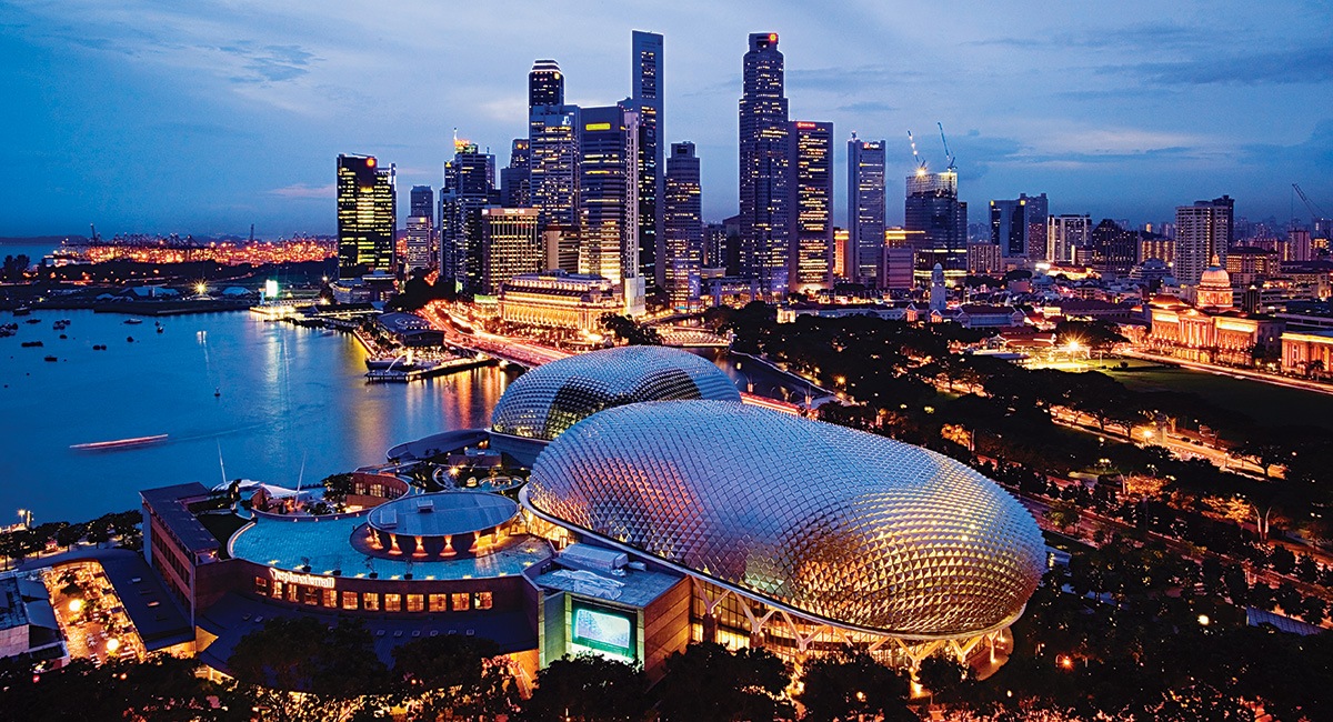 A Traveler’s Guide to Singapore