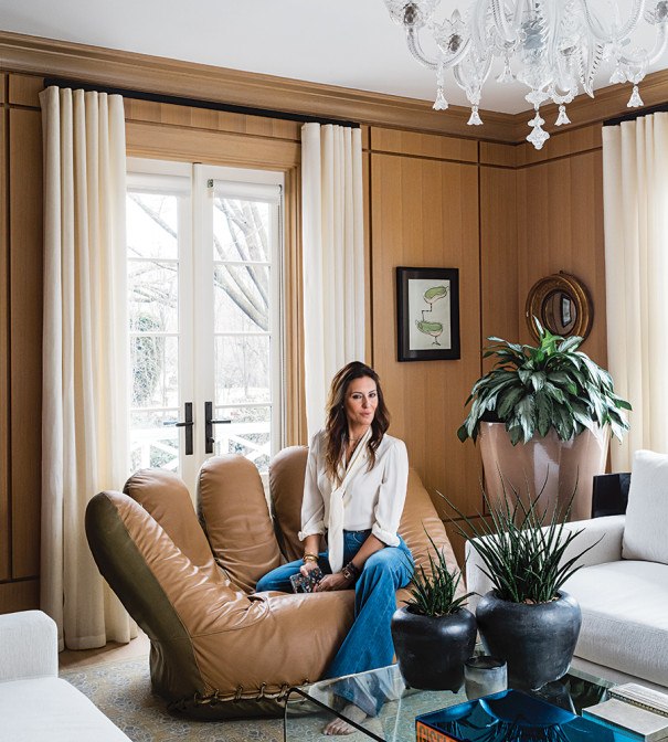 Maggie Gold Seelig's Baseball Glove-Shaped Chair of Memories