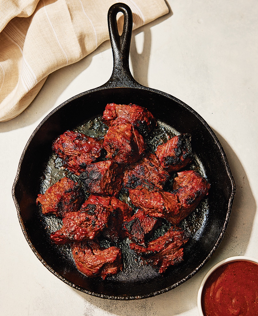 Shoppers Call This Lodge Pan 'the Ultimate Steak Pan,' and  Just  Slashed Its Price