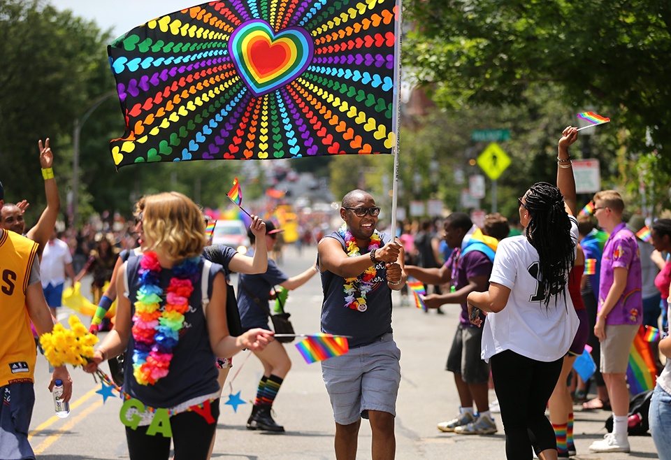 Boston streets are vibrant with the colors of Pride as parade returns after  3-year hiatus - The Boston Globe