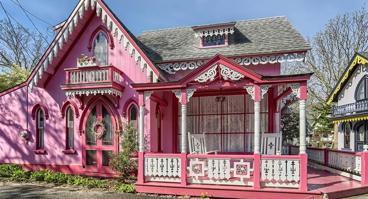 On the Market: That Pink Gingerbread House on Martha's Vineyard