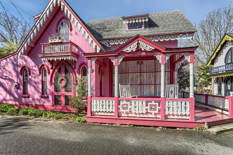 the pink house 3