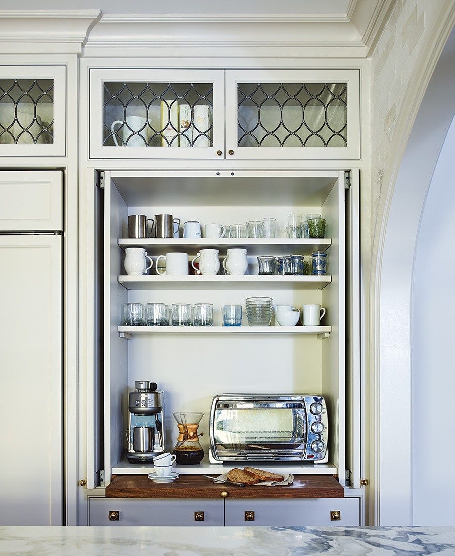 Interior Designer Sarah Scales Brightens Up a Dark Milton Kitchen